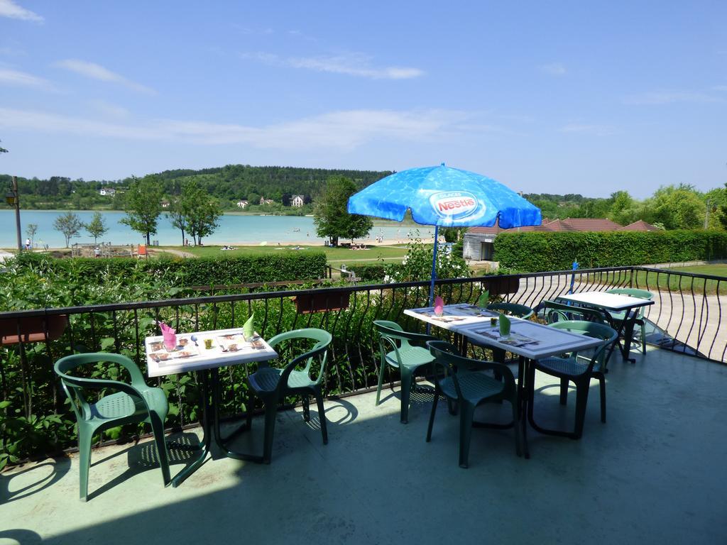Hotel Restaurant La Chaumiere Du Lac Клерво-ле-Лак Экстерьер фото
